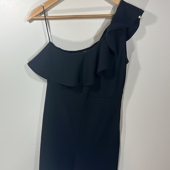 NWT Altar'd State One Shoulder Black Ruffle Jumpsuit Medium One Piece Romper - Picture 3 of 9